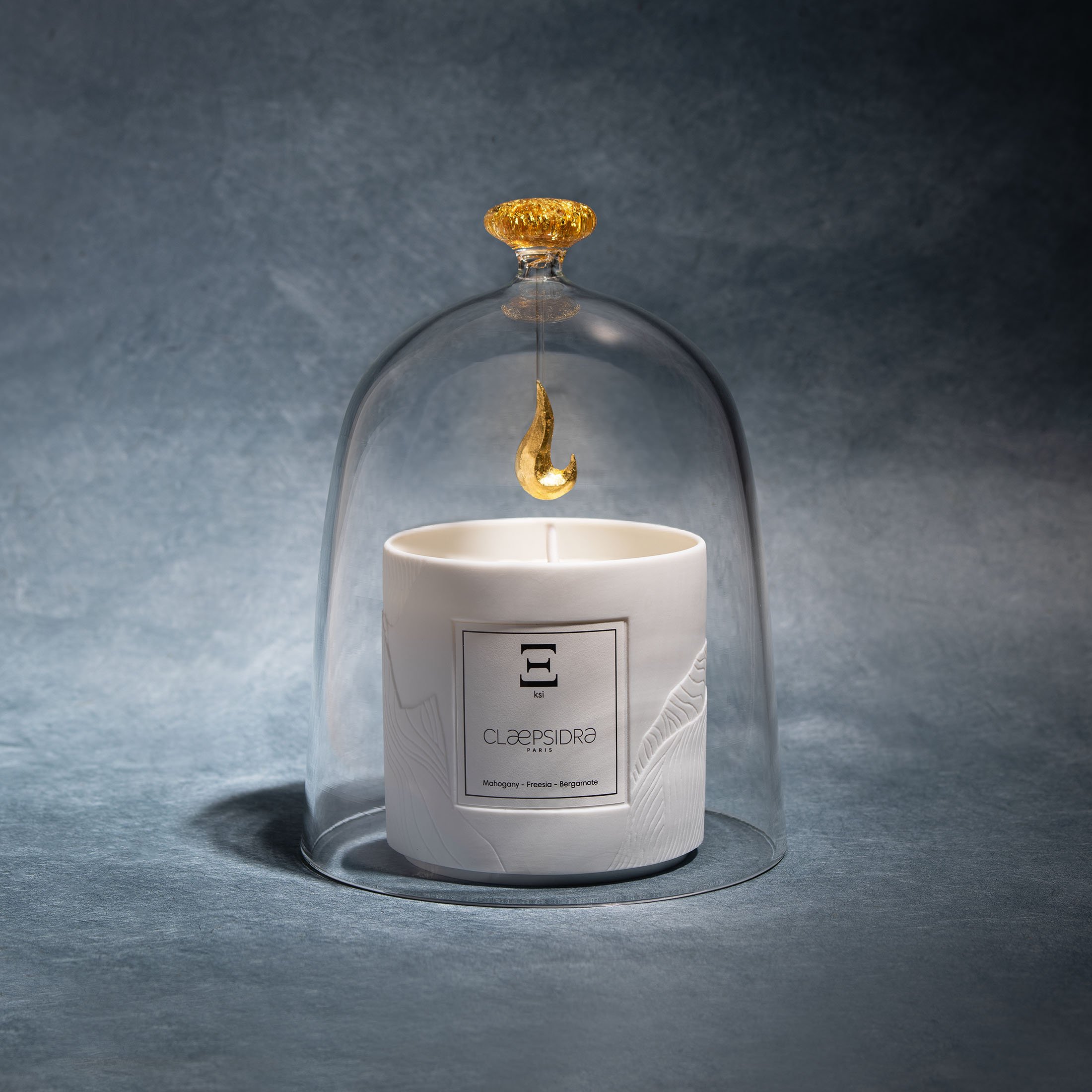 1825/VISUELS CONTENU/Partenaires/Claepsidra_TemptingPlaces_Bougie_Cloche.jpg